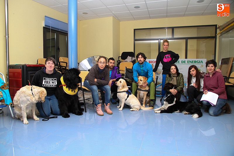 Los miembros de Triever-Can en una actividad anterior.