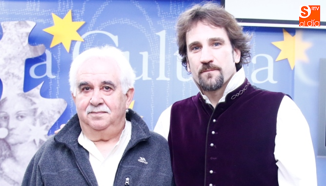 El gerente de la Joven Orquesta Sinfónica Ciudad de Salamanca, Víctor Moro, y el director Álvaro Lozano / Foto de David Fernández