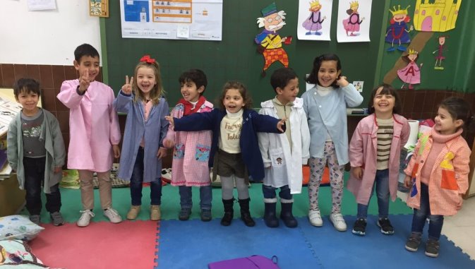 El objetivo es fomentar entre el alumnado infantil y adolescente valores basados en la igualdad de oportunidades entre mujeres y hombres