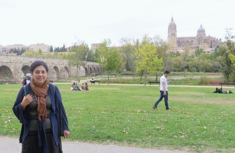La poeta Paura Rodríguez Leytón en Salamanca (2015). Foto: J.A.