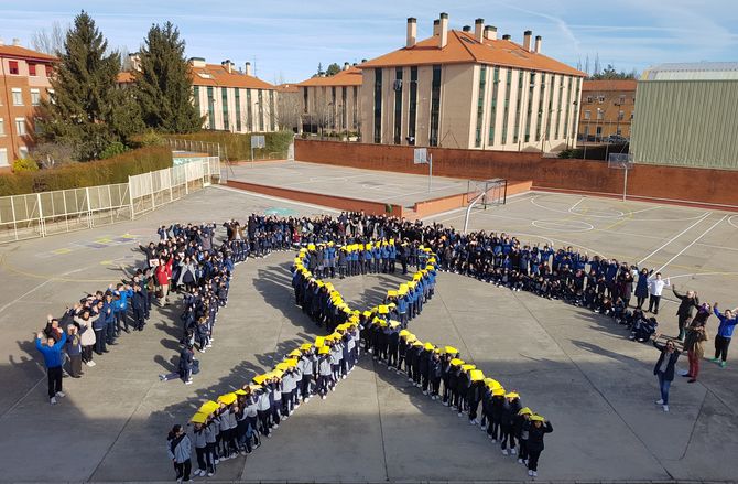 El Colegio San José se suma a los actos de apoyo a los niños enfermos de cáncer