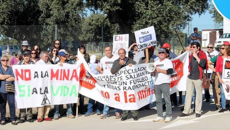 La protesta consistirá esta vez en el replantado de encinas