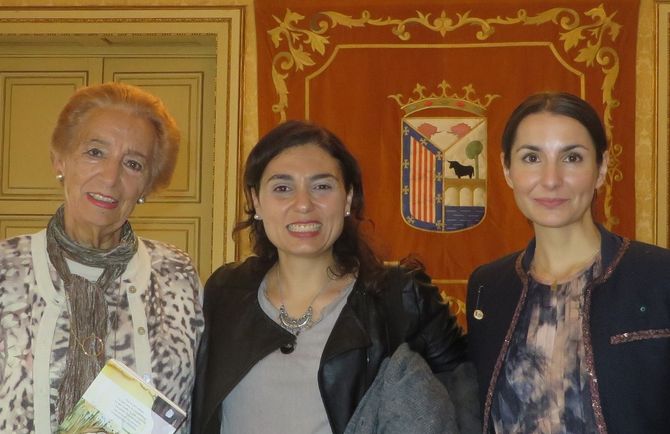 Pilar Fernández Labrador, Stefania Di Leo y Carmen Palomo (Foto: Jacqueline Alencar)