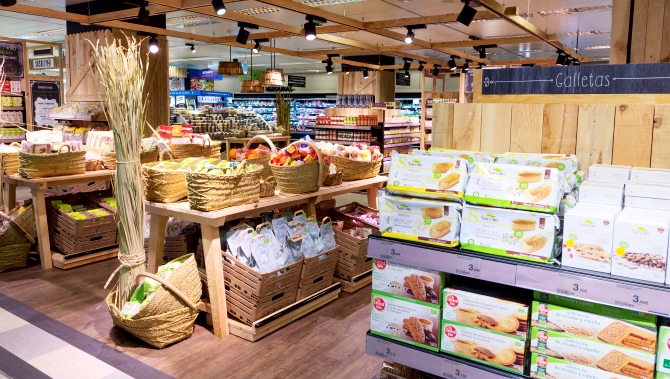 La superficie de las tiendas La Biosfera rondará entre los 150 y los 50 metros cuadrados, en función de la disponibilidad en los centros