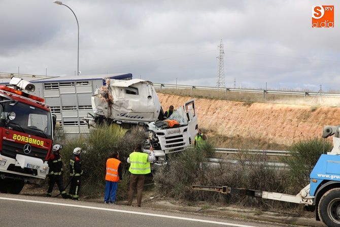 Estado en el que quedó uno de los vehículos implicados en el accidente. Foto: Alberto Martín