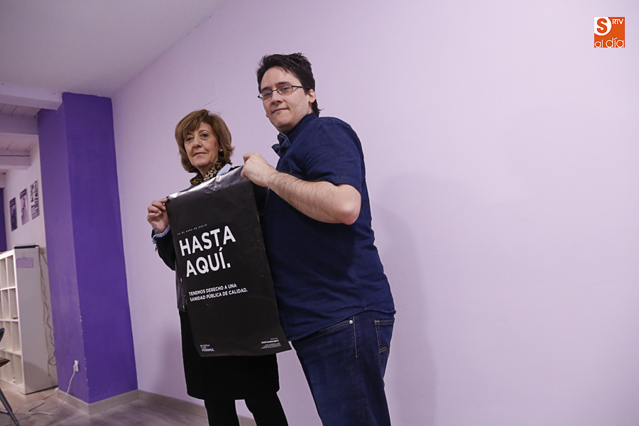 Isabel Muñoz e Ignacio Paredero, en la sede de Podemos. Foto: Alejandro López