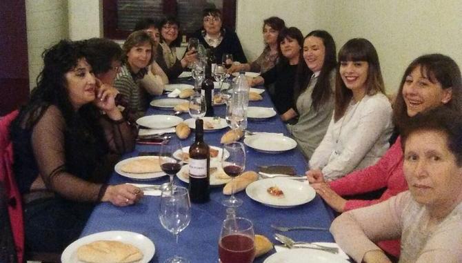 En Peralejos de Abajo también saben divertirse  