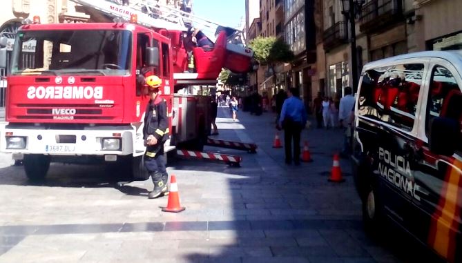 El Servicio de Prevención, Extinción y Salvamento (SPEIS) del Ayuntamiento de Salamanca cuenta con 100 profesionales