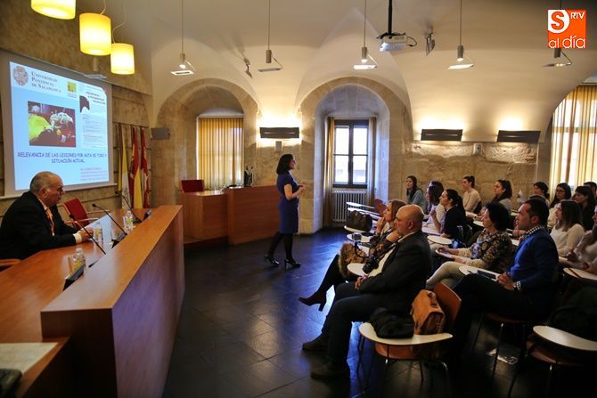 Curso dirigido a estudiantes, médicos y enfermeras