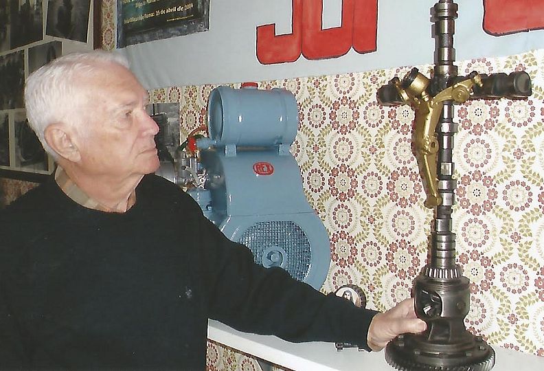 Escultura El Cristo, de Armando Moralejo, de Cantalpino