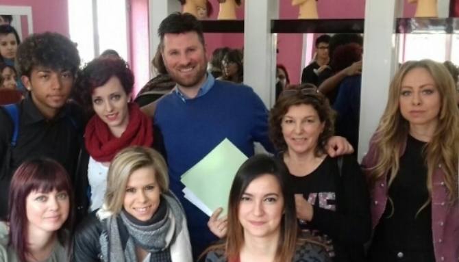 Jornada de puertas abiertas y concurso de corte en el Hernández Vera