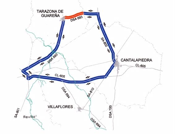 Corte de la carretera entre Tarazona de Guareña y el límite con la provincia de Valladolid  