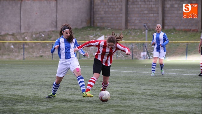Momento del partido entre Sporting Garrido y San Pío X