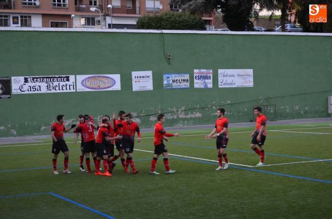 Béjar Industrial y Peñaranda firman un empate que se fraguó en el tramo final (2-2)