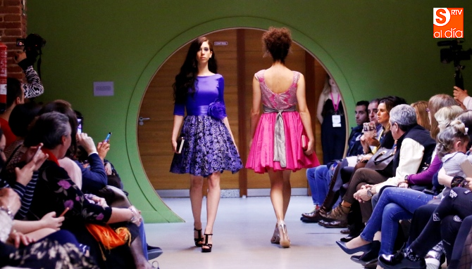 Último desfile de esta I Pasarela Ciudad de Salamanca en el Museo del Comercio / Foto de David Fernández