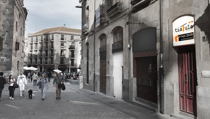 Sede de Talk Center en calle Rúa Antigua