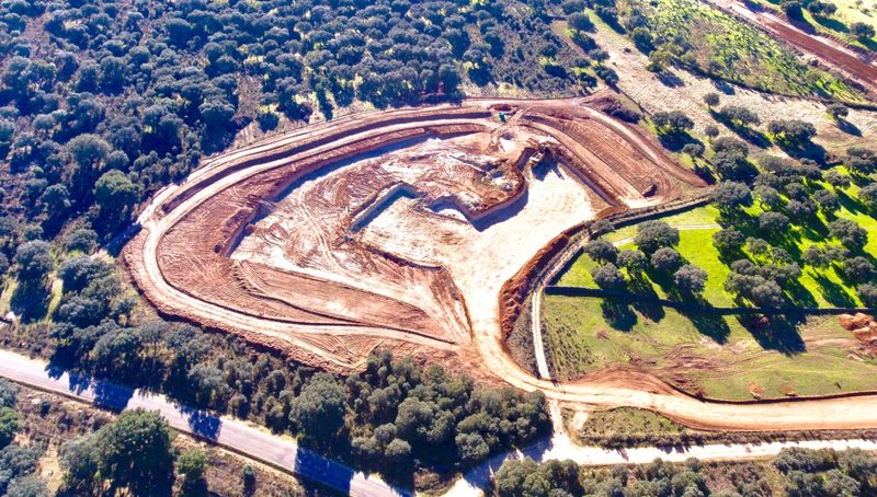 Berkeley asegura que el proyecto generará 450 empleos directos y 2.000 indirectos, y que revitalizarán la zona durante su actividad