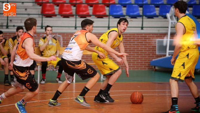 Ambos conjuntos se midieron en la Liga Regular en Würzburg y Carbajosa