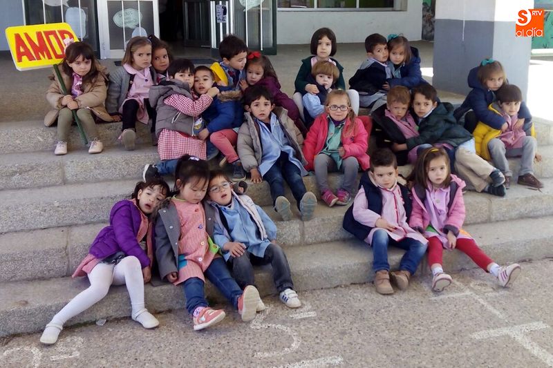 Los alumnos del CEIP Manuel Moreno Blanco aprenden a identificar las emociones  