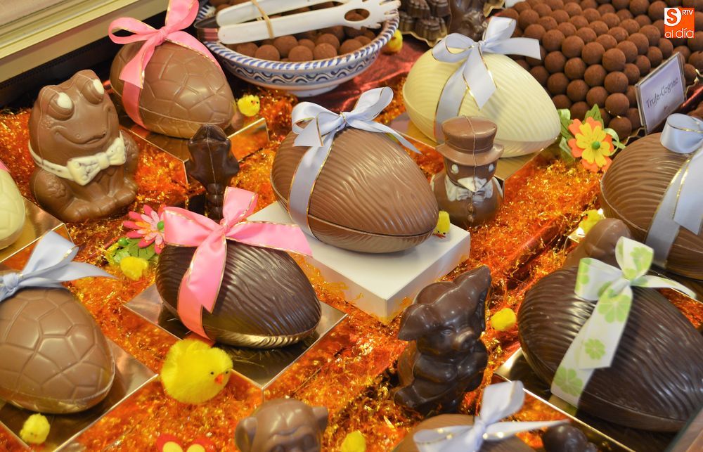 Gran surtido de huevos en diferentes tamaños con diferentes formas/ FOTOS: Ángel Merino