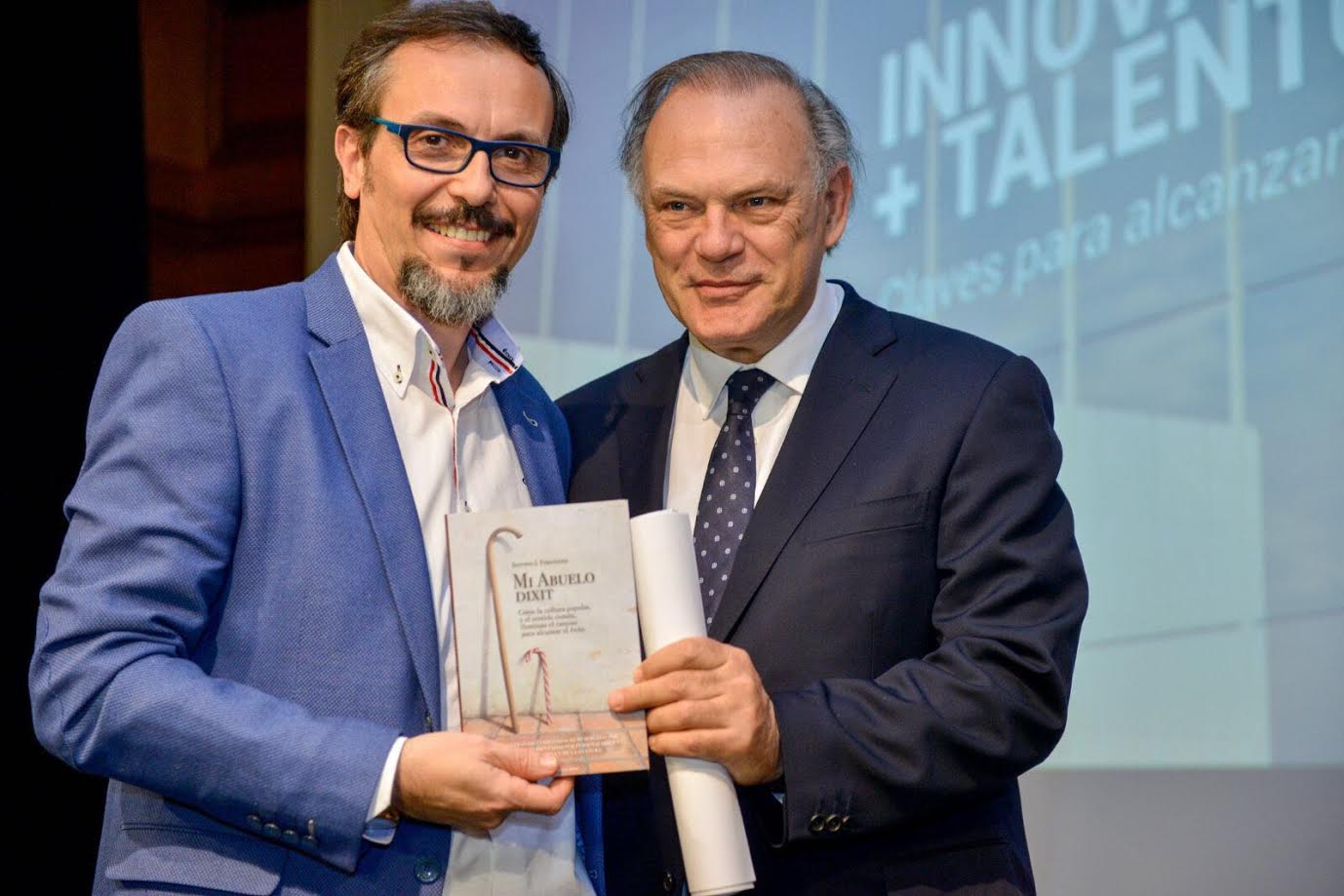 Presentación en Madrid del libro de Antonio Fernández por parte de Pedro Piqueras