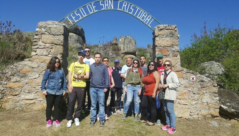 Visita al Teso de San Cristóbal, cerro sobre el que se ubica un asentamiento prerromano