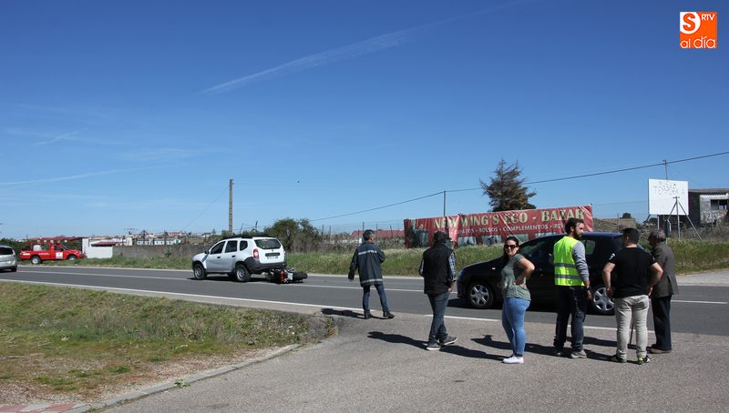 Un motorista herido en Vitigudino tras alcanzar a un vehículo en la carreta de circunvalación  