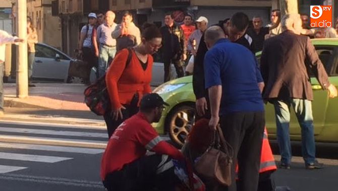 La mujer atropellada fue trasladada al Complejo Hospitalario