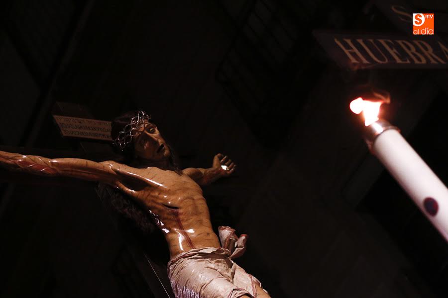 El que espera al otro lado de la noche