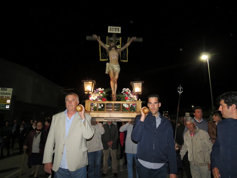El Santo Entierro llena Villoria de devoción