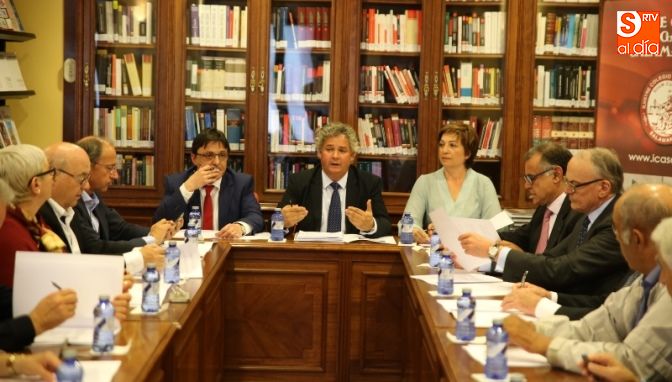 Reunión del Patronato de la Fundación Torre del Clavero del Colegio de Abogados de Salamanca / Foto de Alberto Martín