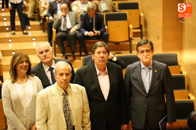 Un momento del acto que se realizó en el Teatro CajaDuero