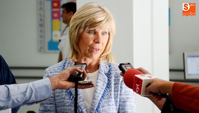 La directora-gerente del CRE de Atención a Personas con Enfermedad de Alzheimer y otras Demencias, María Isabel González Ingelmo