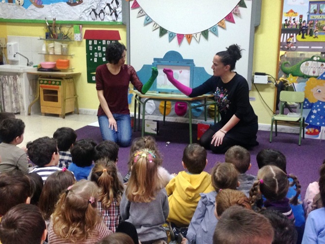 UnPuntoCurioso, promoción de lectura y creatividad