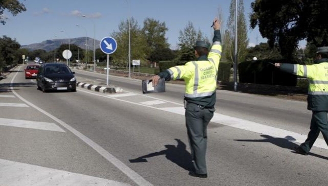 Vigilancia especial en las carreteras para garantizar la seguridad y la fluidez  