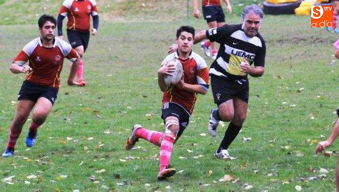 El ADUS da un gran paso para meterse en la final tras ganar a Palencia (14-20)  