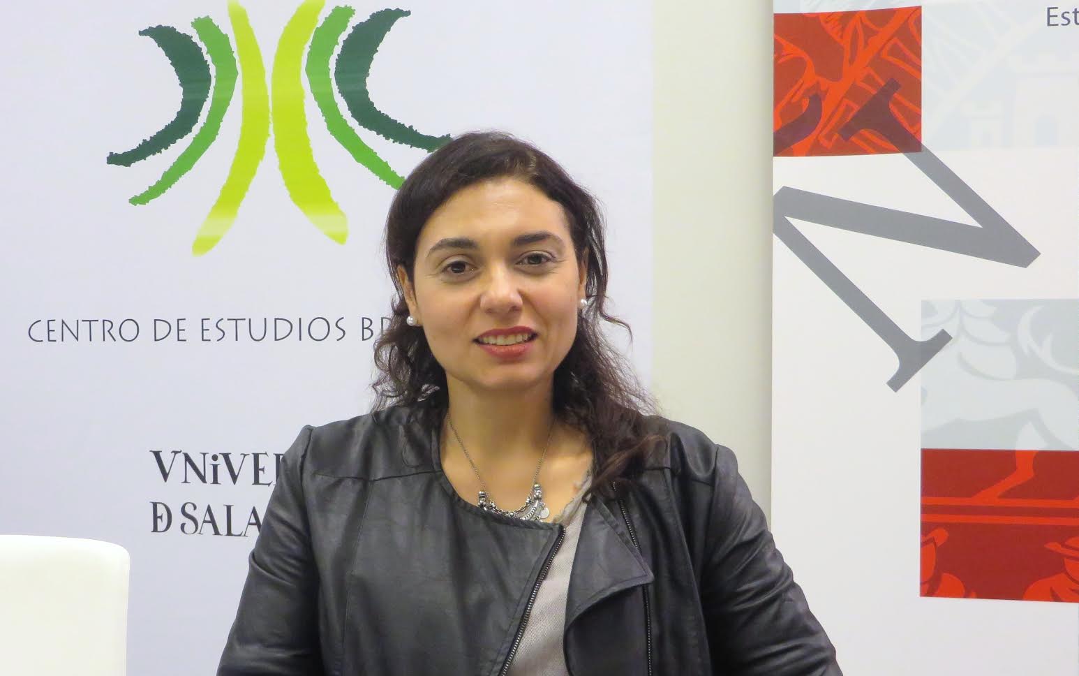 La poeta y traductora Stefania Di Leo (foto de Jacqueline Alencar)