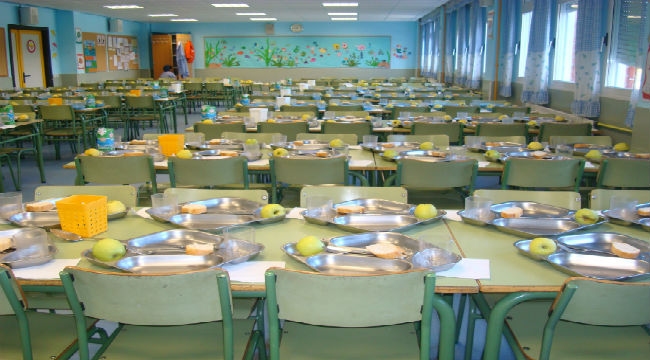 Se ha articulado un sistema de ayudas en función de ciertos criterios económicos y familiares u otras circunstancia