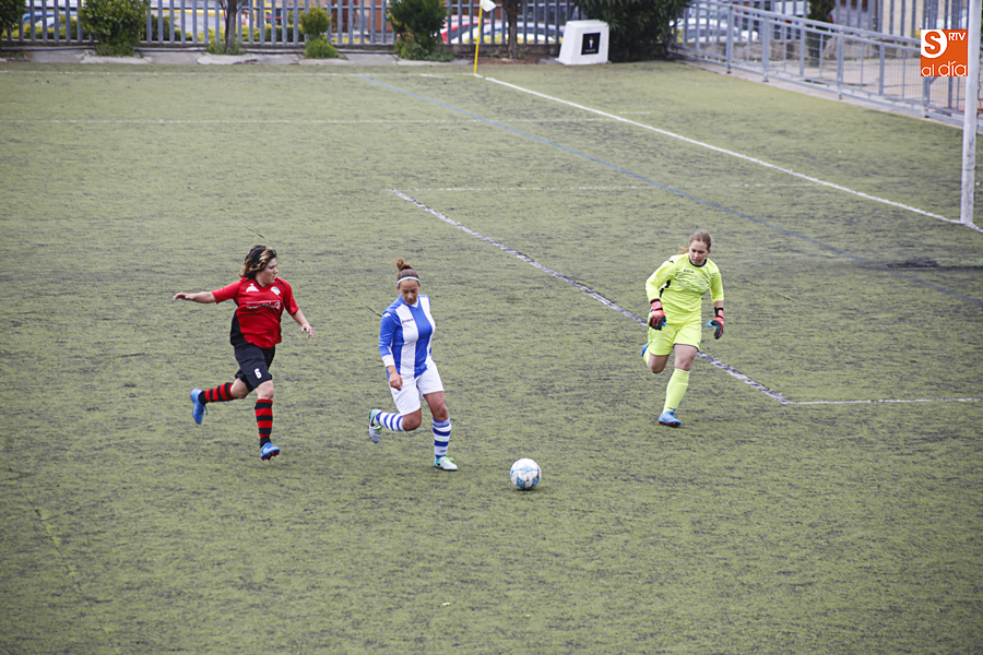 Tablas en el derbi entre el Salamanca Fútbol Femenino y el Sporting Garrido (1-1)