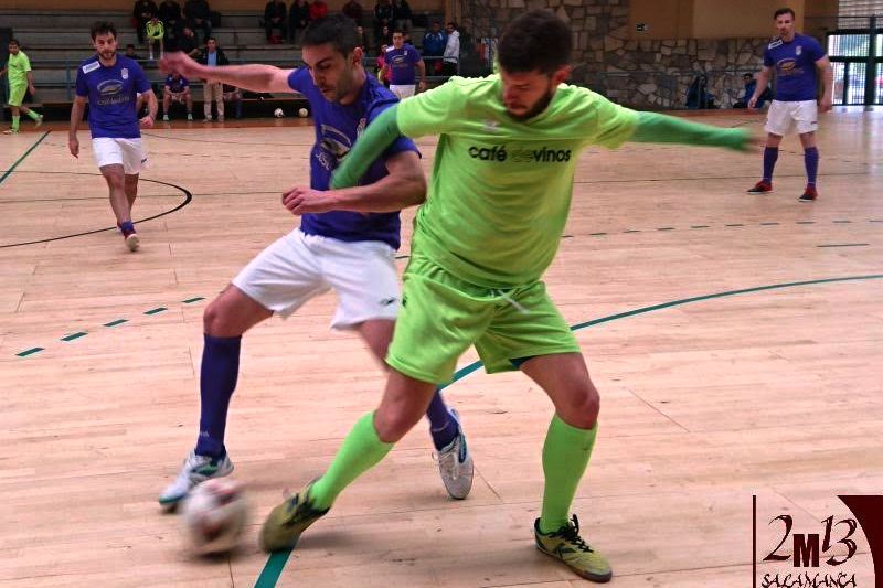 El Salón del Café tendrá que esperar al fin de semana para cantar el alirón  