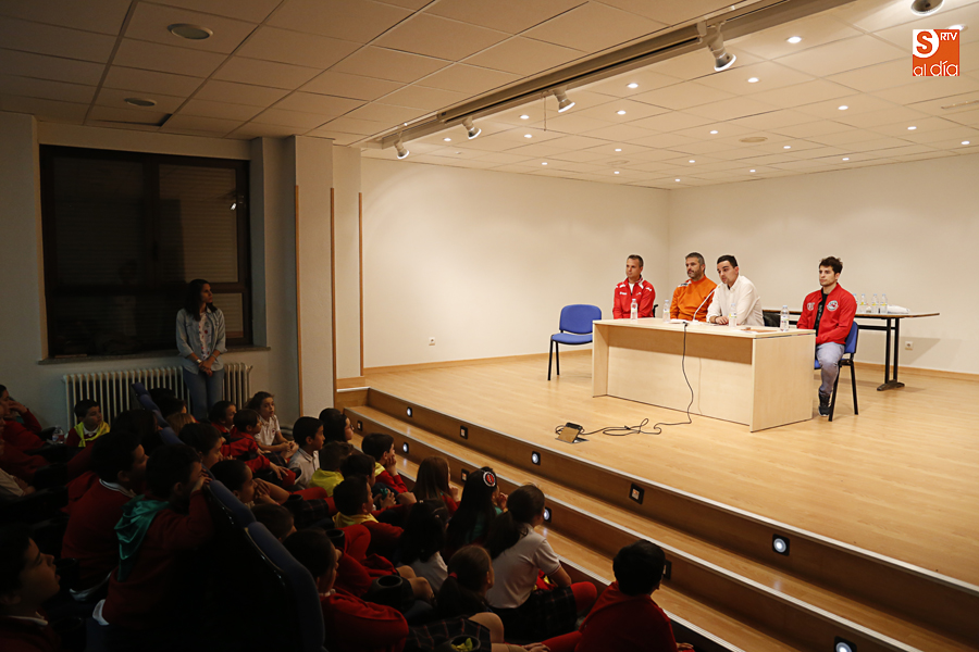 Un momento de la charla en el Colegio Tinitarios. Foto: Alejandro López