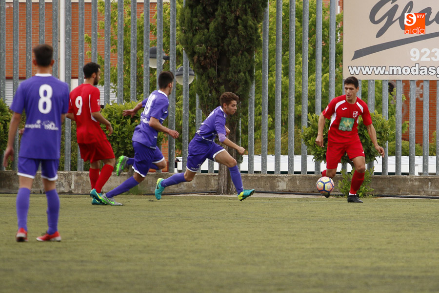 Reparto de puntos en el derbi entre el Navega y el Peñaranda (1-1)