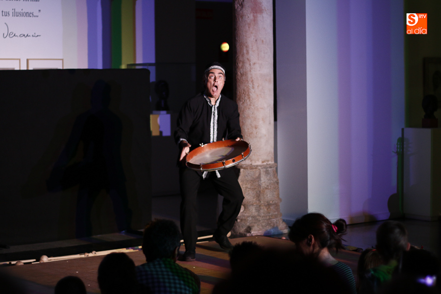 Un momento del espectáculo familiar de la compañía Tyl Tyl. Foto: David Fernández