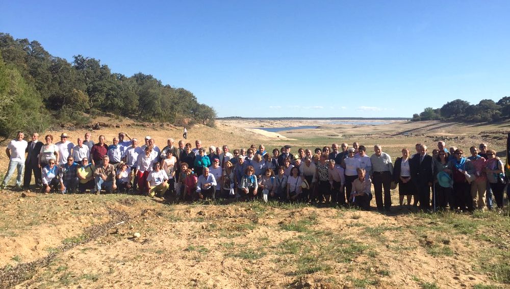 Naturales de Argusino conmemoran el 50º aniversario de la desaparición del pueblo bajo las aguas de Almendra