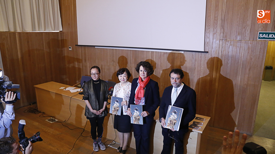 La exposición de muñecas japonesas, abierta a partir de este miércoles (Foto de Álex López)