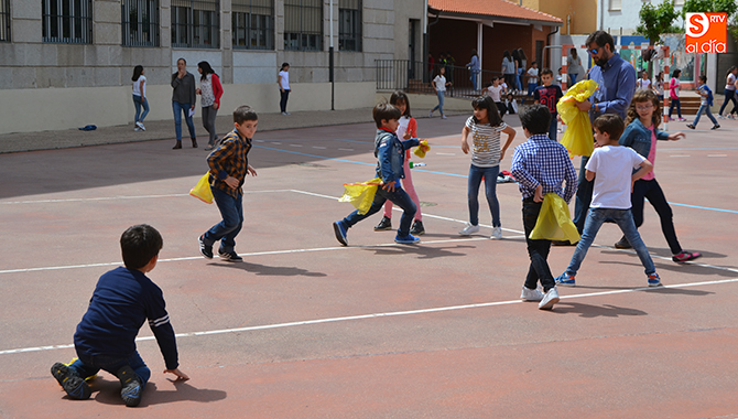 Una divertida Yincana protagonizaba la festividad en honor a Santa Luisa de Marillac en el colegio La Encarnación