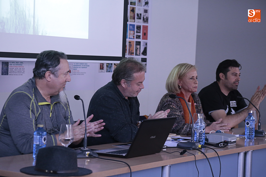 Presentación de la obra en la Feria del Libro (Foto de Álex López)