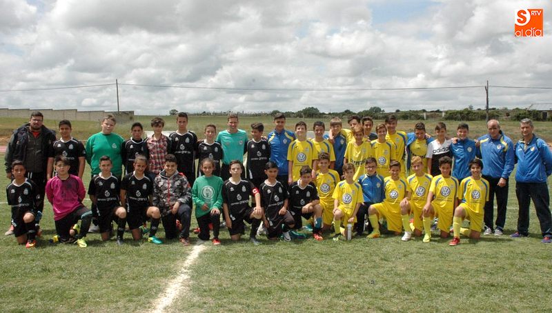 Los equipos infantiles del CDF Vitigudino y CD Monterrey dijeron adiós a la liga con un excelente sabor de boca