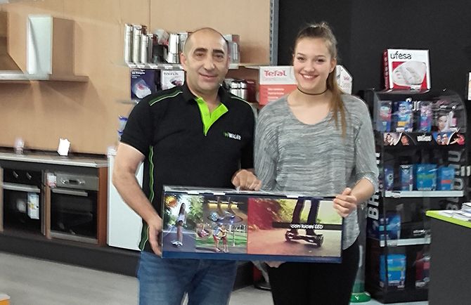 Ana Martín, ganadora de la Super Canasta MILAR