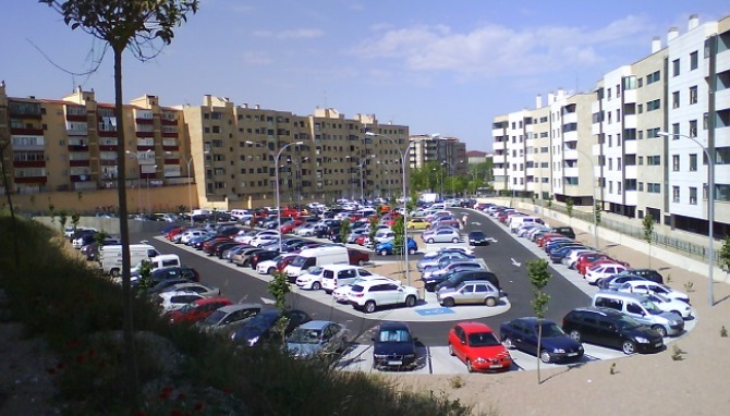 Aparcamiento de la calle La Radio
